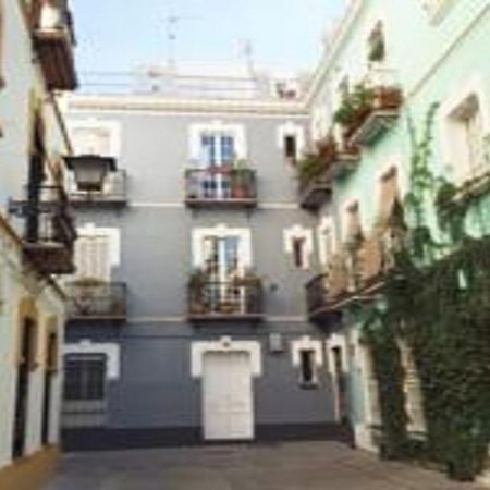 Divi Apartments Valvanera Sevilla Buitenkant foto